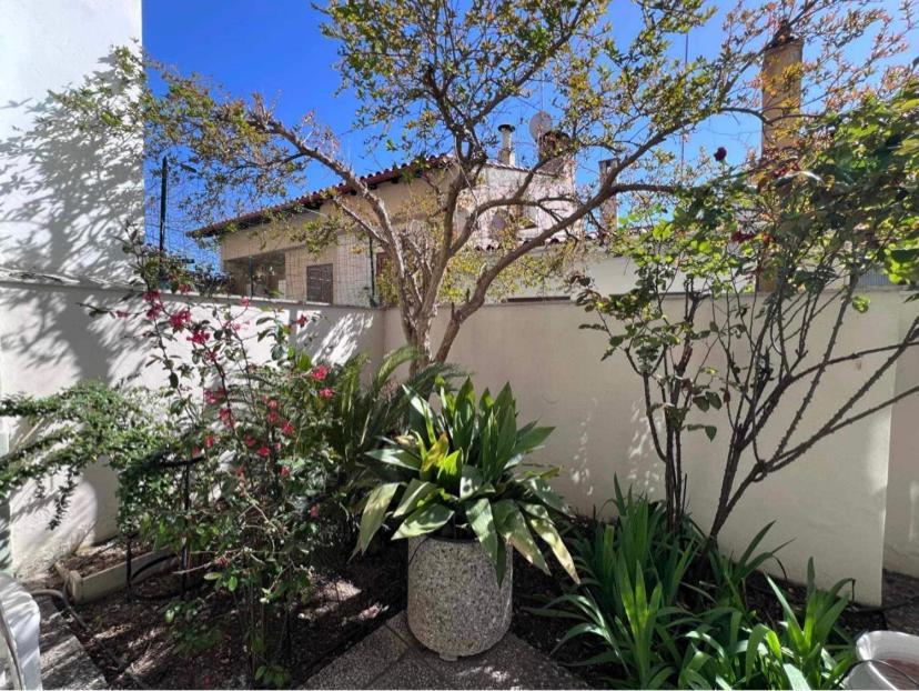 Villa Retro House With Garden In Anopoli Thessaloniki Exterior foto